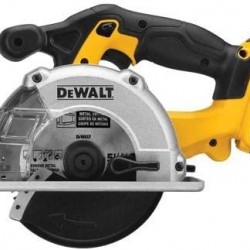 DEWALT 20V MAX 5-1/2-Inch Circular Saw Kit (DCS373P2)